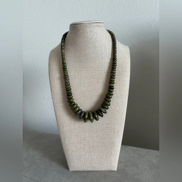 Forest Night Green epidote bead necklace by Jay King - Picture 2 of 14